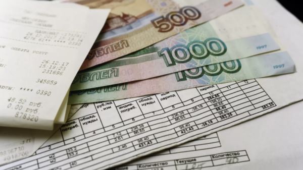 Специалист в сфере ЖКХ Москвина высказалась об идее отказа от бумажных платёжек